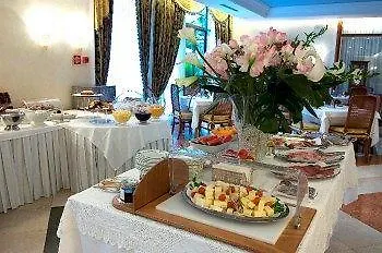 Quattro Stagioni & فندق باردولينو